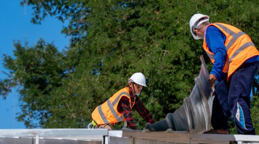 Professional residential roofers in Newtonsville, OH